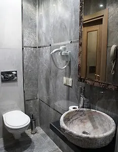 holiday-business-otel.istanbul-turkeyhotels.com/